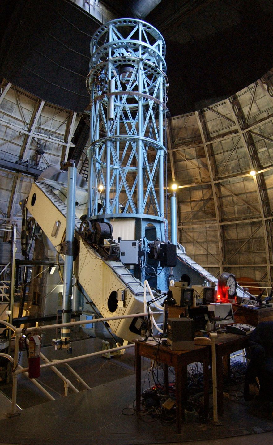 the 100-inch hooker telescope at mount wilson observatory, used by edwin hubble in 1924 to prove andromeda was a separate galaxy