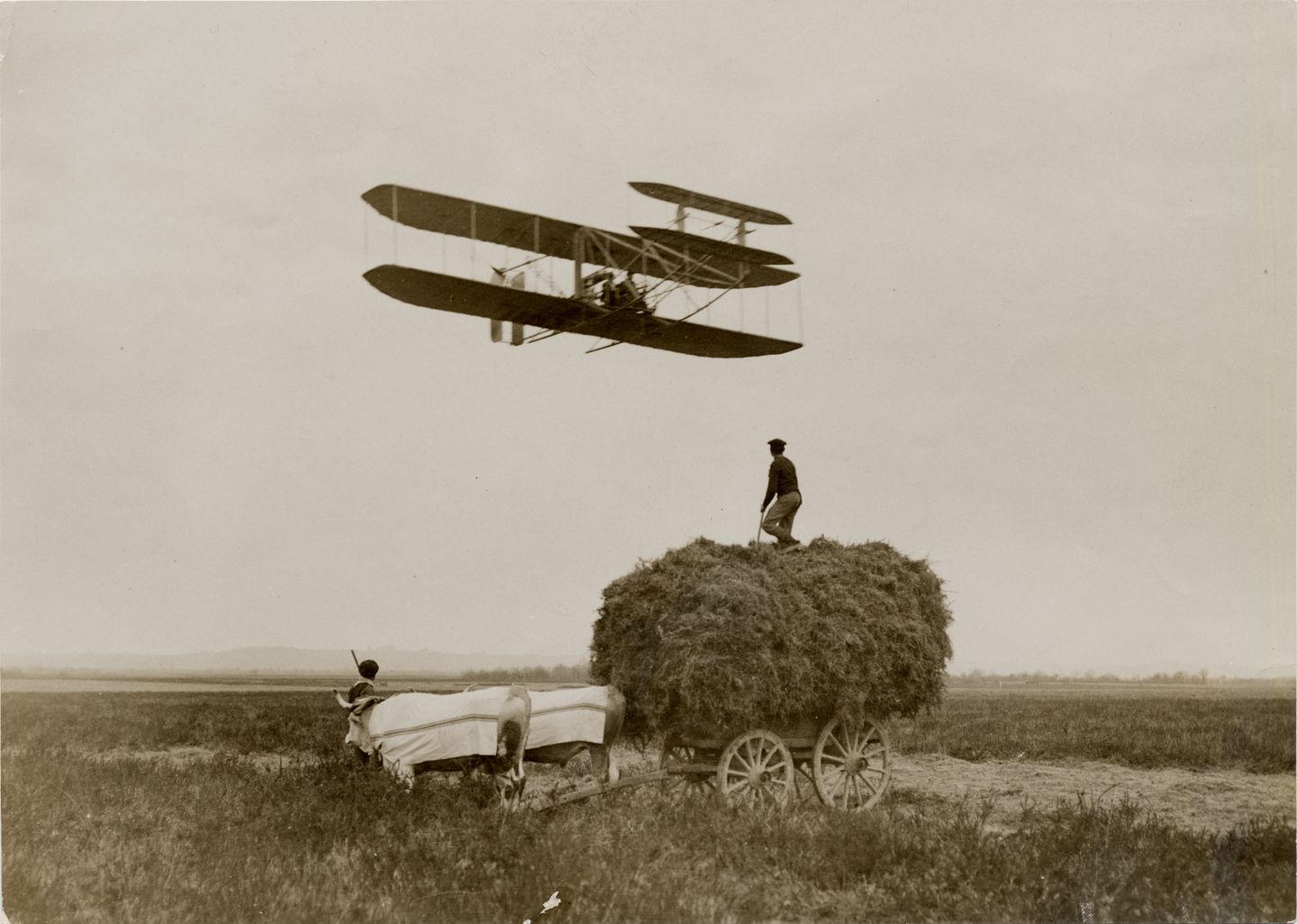 Wilbur Wright flying the Wright Flyer at Pau, France, in 1908