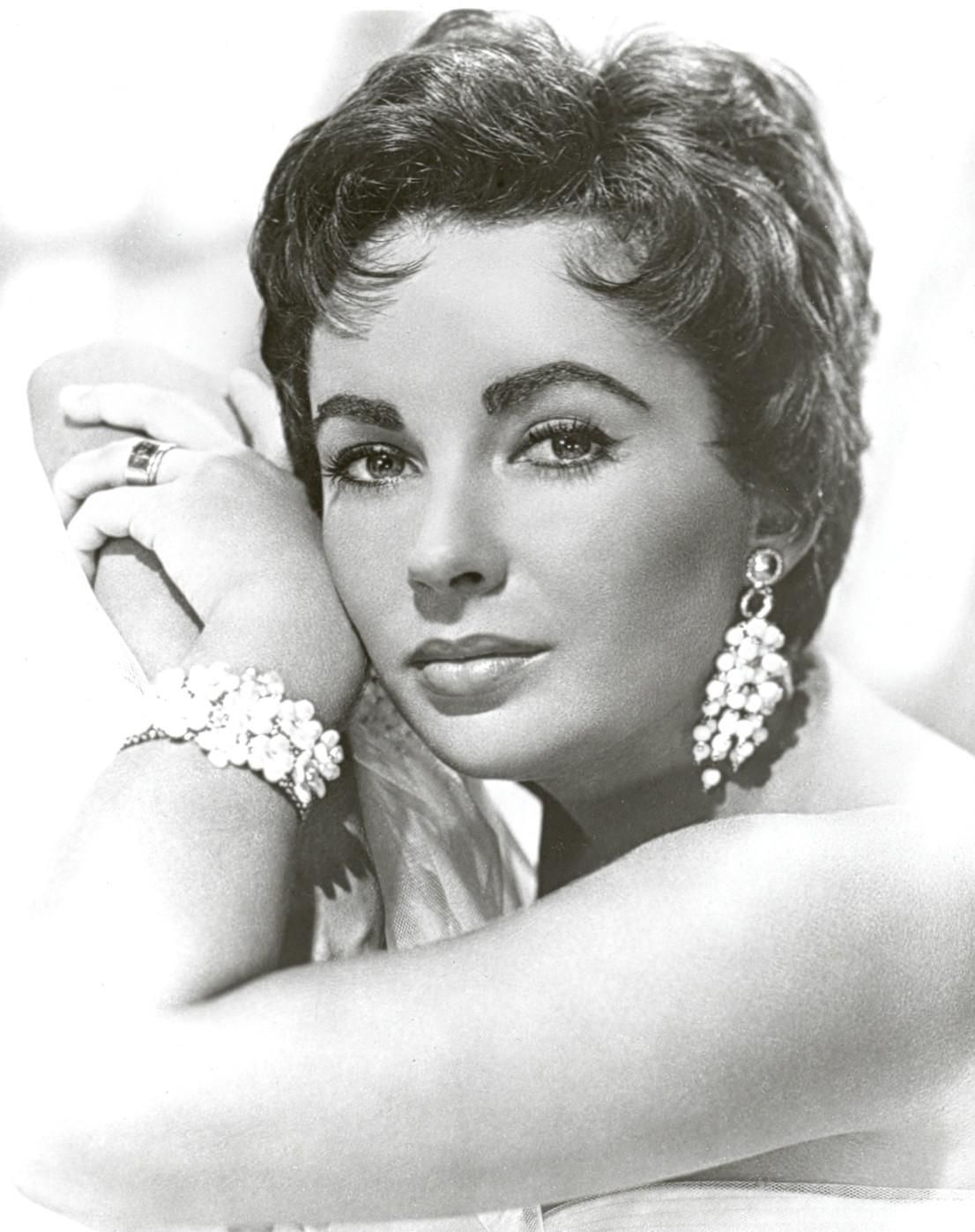 Elizabeth Taylor photographed in 1953, during the height of her early Hollywood career