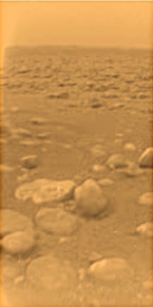 The surface of Titan photographed by the Huygens probe after landing