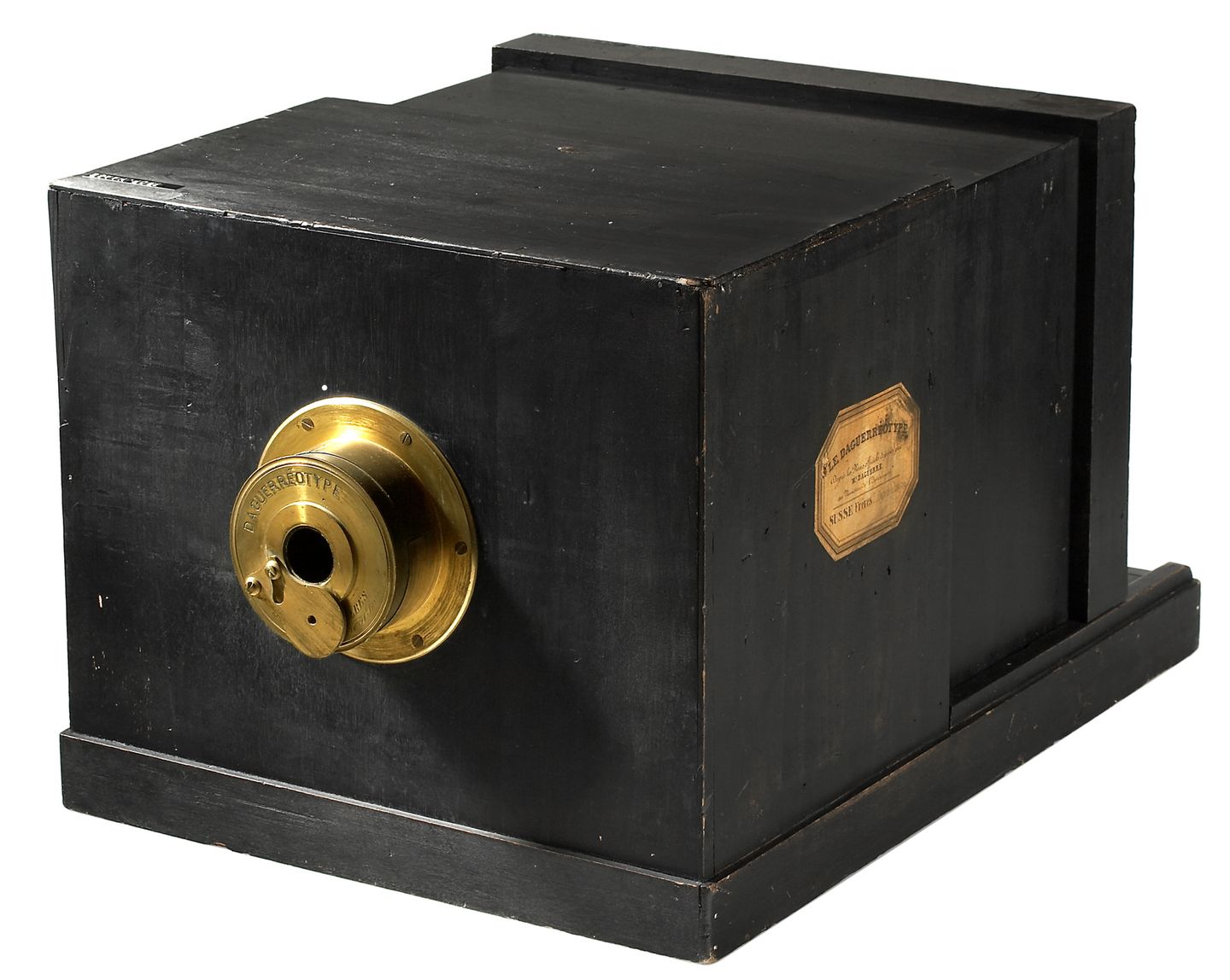 Susse Frères daguerreotype camera, 1839, the first commercially produced photographic camera