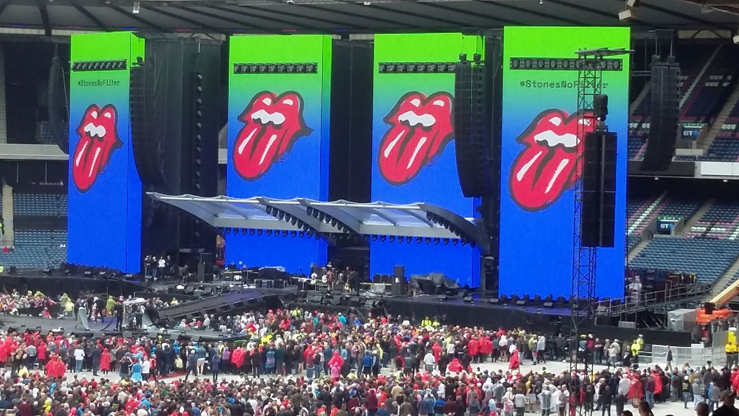 the rolling stones performing in concert